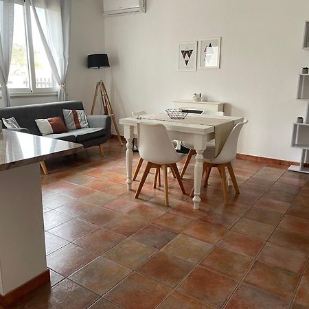 Ucuppu Appartamenti Carloforte  Bagian luar foto